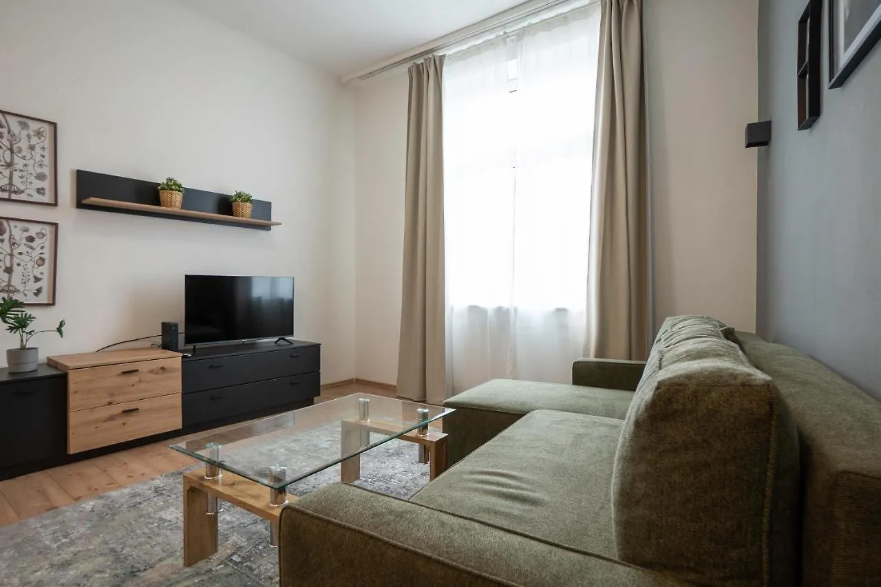 New Apartment With A King-Size Bed In A Calm Area Vienna
